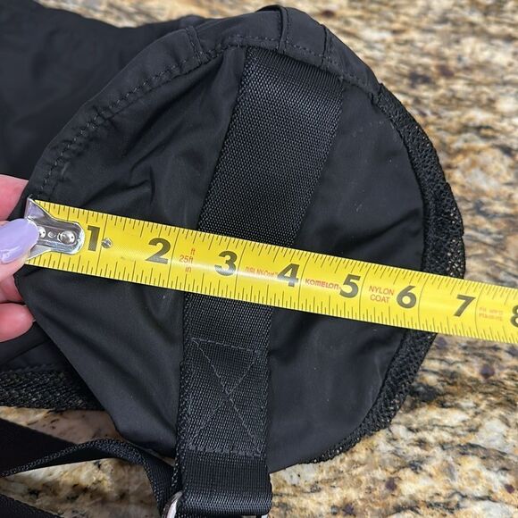 Lululemon Athletica Black Lightweight Golf Bag - Picture 9 of 9